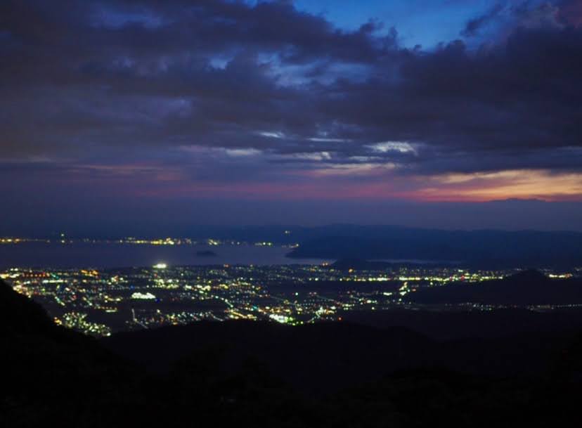 琵琶湖と夜景